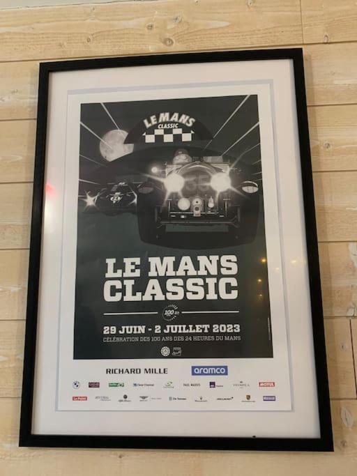 Joli Studio Mezzanine Proche Pole Europeen Yvré-lʼÉvêque Dış mekan fotoğraf